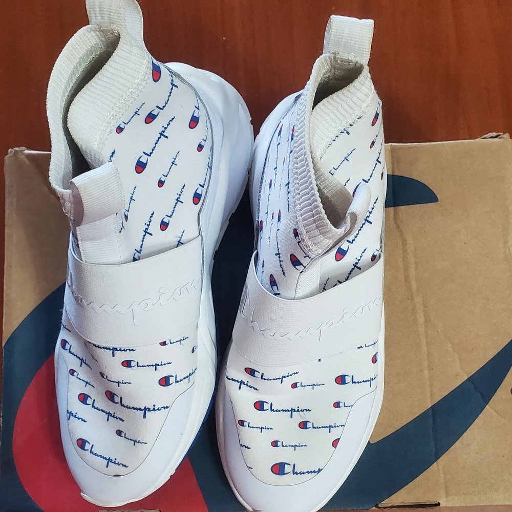 Champion pro-script white shoes. Women's size 8.